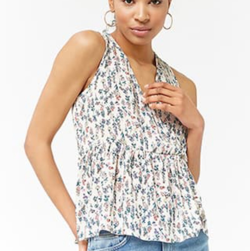 NWT Forever21 Floral Top